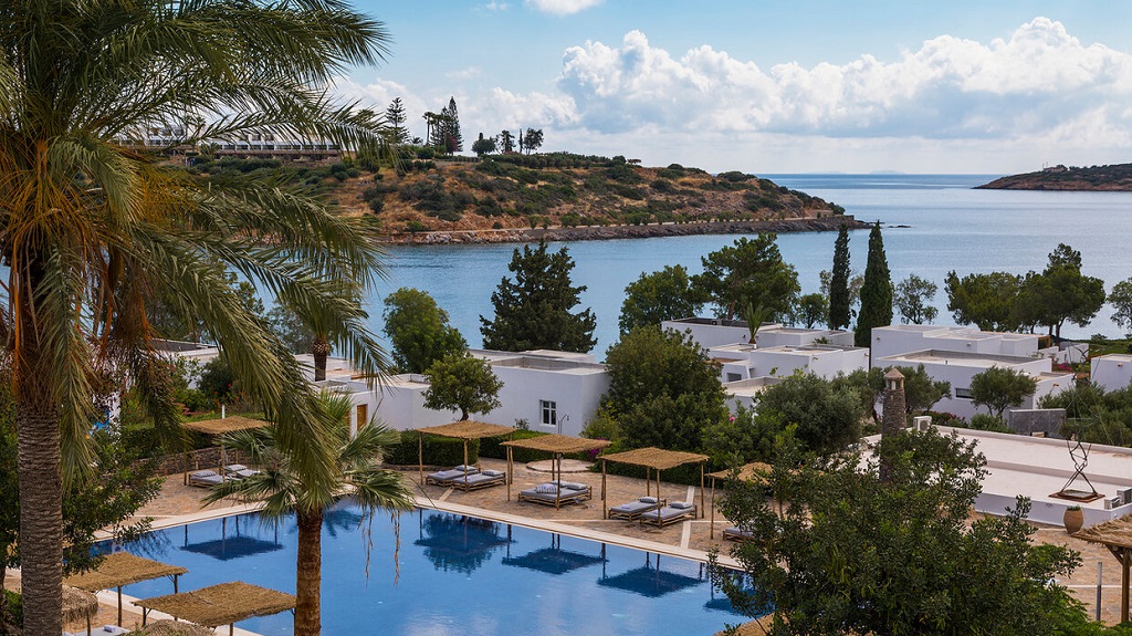 Minos Beach art hotel