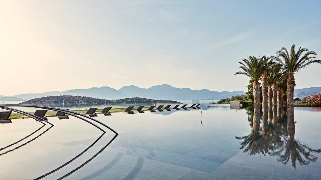 Minos Palace hotel & suites